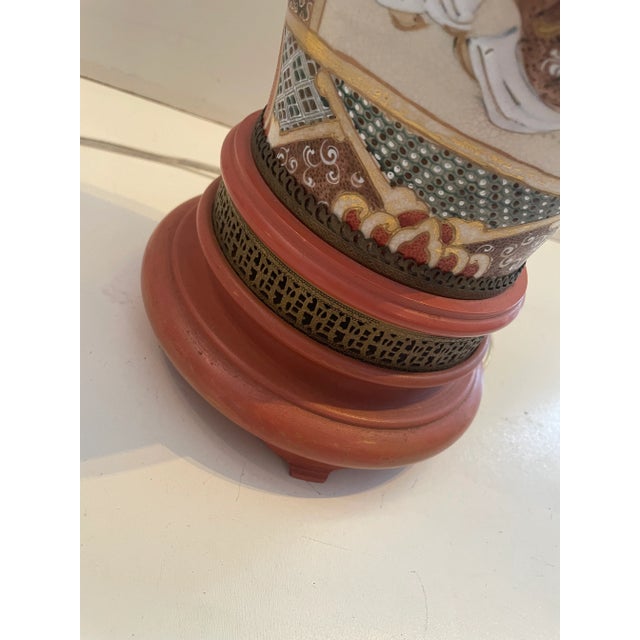 Vintage 1970s Ceramic Chinese Lamp For Sale In Miami - Image 6 of 10