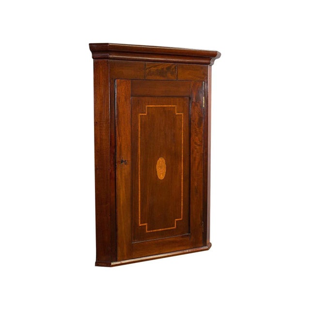 C. 1800 Georgian Walnut and Mahogany Inlay English Antique Corner Cabinet For Sale - Image 13 of 13