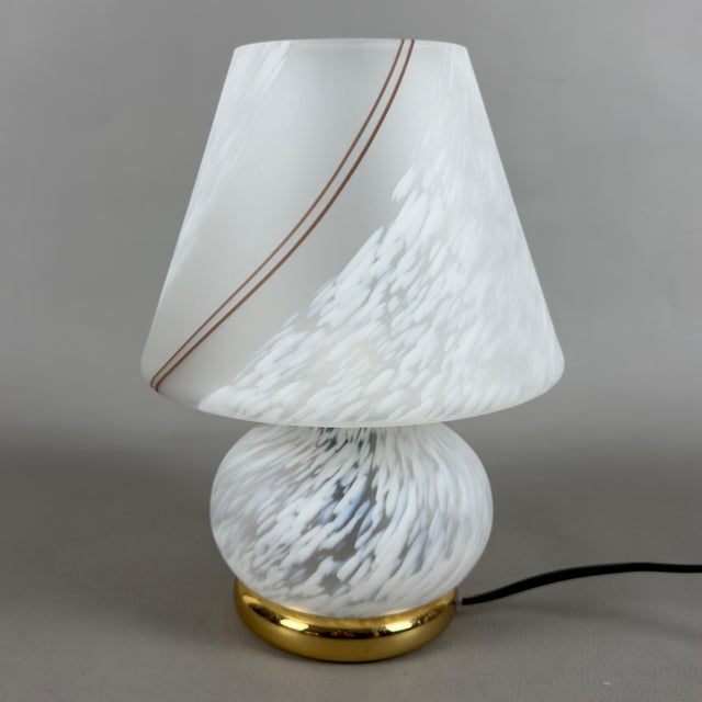 Mushroom Table Lamp in Opaline Murano Glass and Brass, 1970s For Sale - Image 13 of 13