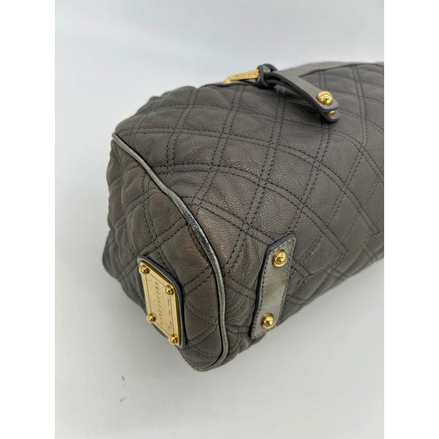 Animal Skin Mid 20th Century Marc Jacobs Gray Quilted Leather Gold Stam Bag For Sale - Image 7 of 11