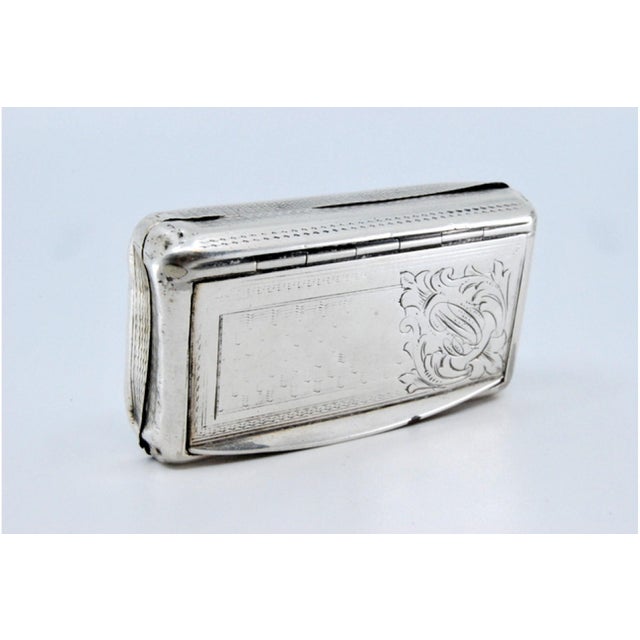Silver Snuff Box with Flower Engraving For Sale - Image 5 of 8