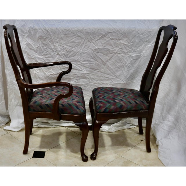 Queen Anne Queen Anne Mahogany Dining Chairs Attributed to Hickory Chair Set of 6 For Sale - Image 3 of 5