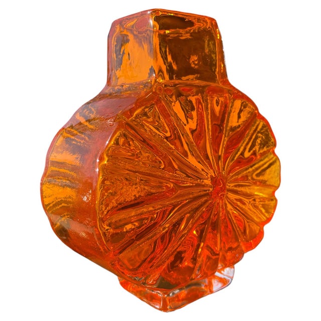 Mid-century modern vintage art glass vase from Whitefriars, designed by Geoffrey Baxter. Rare tangerine colorway. Sunburst...