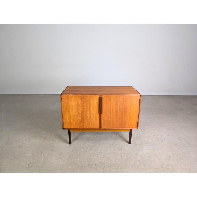 Vintage Sideboard in Teak from Asko Finnland For Sale - Image 4 of 8