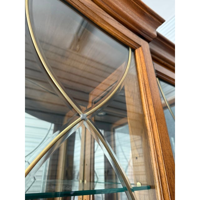 Late 20th Century Thomasville Burled Walnut China Cabinet For Sale - Image 11 of 17
