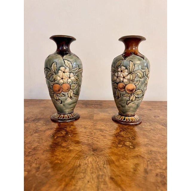 Vases by Eliza Simmance for Doulton Lambeth, 1884, Set of 2 For Sale - Image 9 of 9