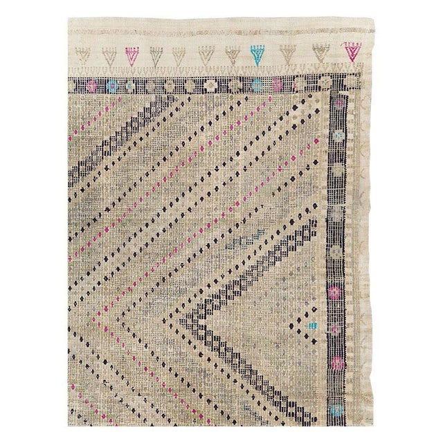 Rustic Mid-20th Century Handmade Turkish Flatweave Small Room Size Carpet For Sale - Image 3 of 10