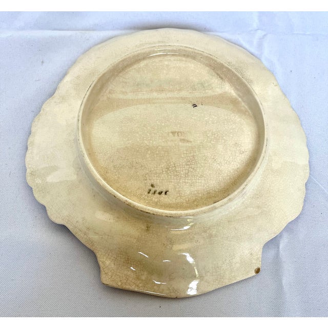 1890s English Majolica Shell Shape Asparagus Plate For Sale - Image 10 of 12