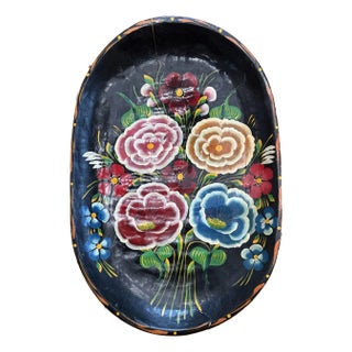 Hand Painted Carved Wooden Mexican Bowl. Rare Oval Design. For Sale