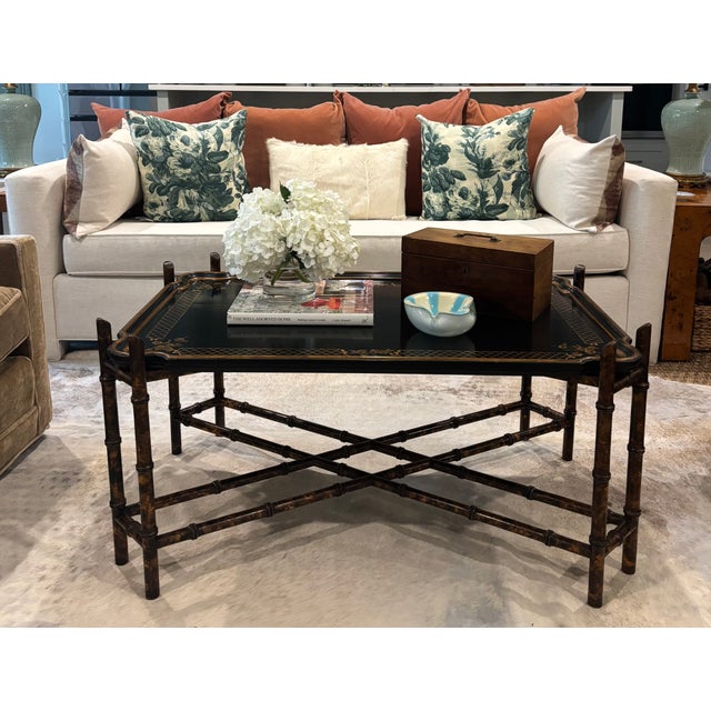 Chinoiserie Vintage Palm Beach Style / Chinoiserie Style Faux Bamboo Faux Tortoise Tray Top Coffee Table by Baker Furniture For Sale - Image 3 of 18