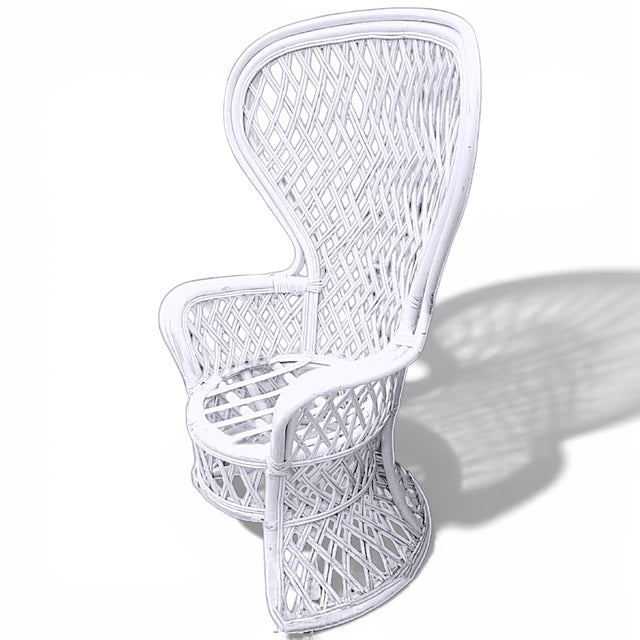 1970s Pencil Reed Rattan White Fan Back Peacock Lounge Chair For Sale - Image 12 of 16