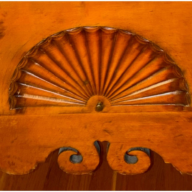 Late 18th Century Late 18th Century Queen Anne Maple Chest-on-Chest For Sale - Image 5 of 5