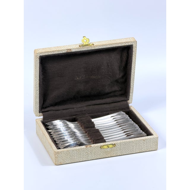 Art Deco Silver-Plated América Cake Forks from Christofle, 1940s, Set of 12 For Sale - Image 13 of 13