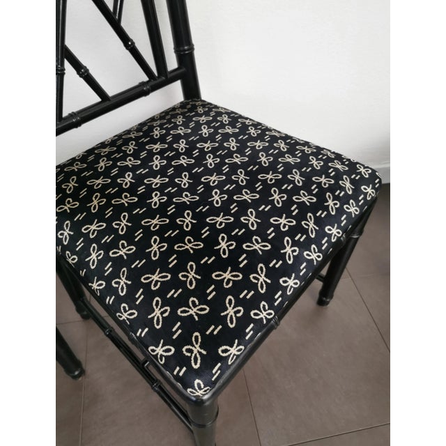 Dining Chairs in Black Enameled Wood and Smooth Velvet, Italy, 1980s, Set of 4 For Sale - Image 9 of 13