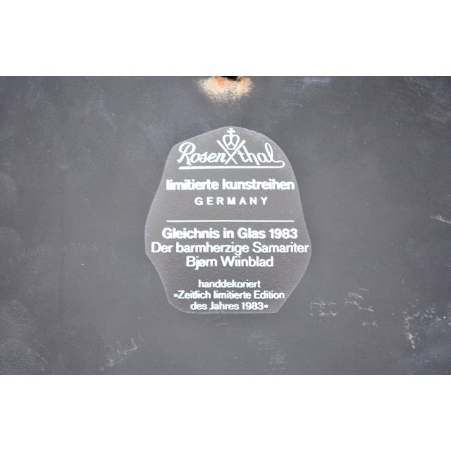 Rosenthal Vintage Glass Wall Plate by Bjørn Wiinblad for Rosenthal, 1983 For Sale - Image 4 of 5