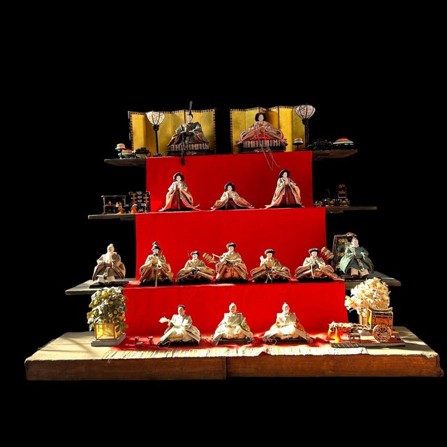 Large Hina Ningyō Emperor & Empress Complete Court Figures, 1980s, Set of 35 For Sale - Image 14 of 18