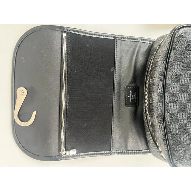 Louis Vuitton Damier Graphite Hanging Toiletry Pouch Bag Travel Organizer For Sale - Image 10 of 15