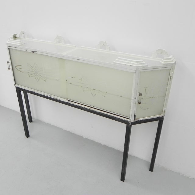 Art Deco Display Cabinet on Legs, 1920s For Sale - Image 9 of 18