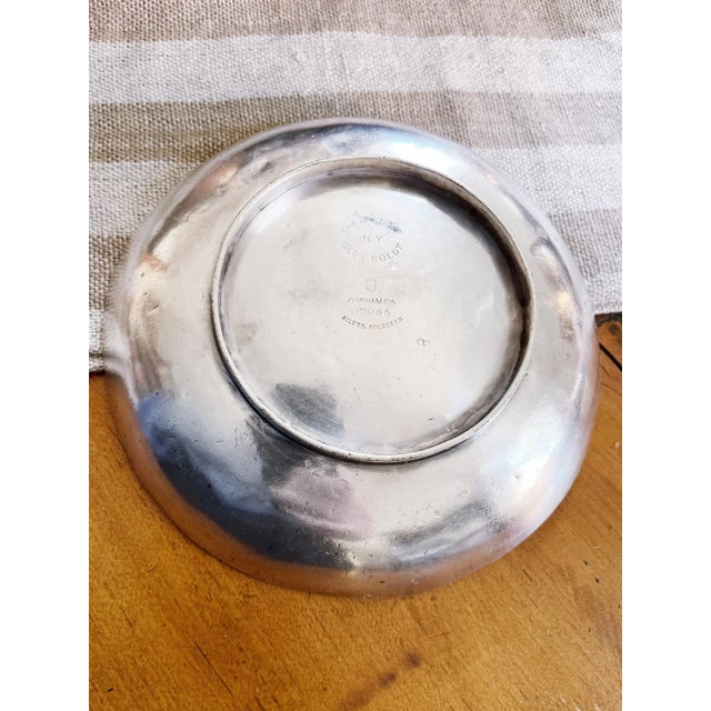 Gorham Manufacturing Company Antique 1893 Silver Plated Footed Dish From the Waldorf Hotel Nyc For Sale - Image 4 of 5