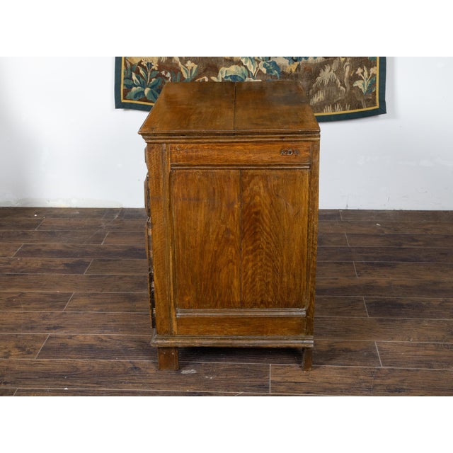 English King George III 1800s Oak Five Drawer Commode with Raised Panels For Sale - Image 9 of 12