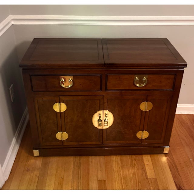 Vintage Henredon Chinoiserie Mahogany Flip-Top Server & Rolling Bar Cabinet For Sale - Image 9 of 11
