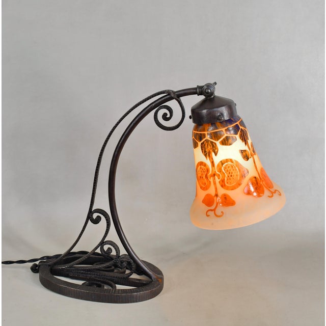 1920s Belgo-French Art Deco Lamp by Carion & Le Verre Francais Schneider - 1920s France For Sale - Image 5 of 15