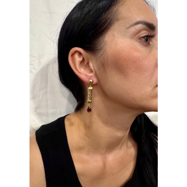 Natural Amethyst & Garnet Simple Hanging / Dangling Earring in 14 Kt Yellow Gold For Sale - Image 14 of 18