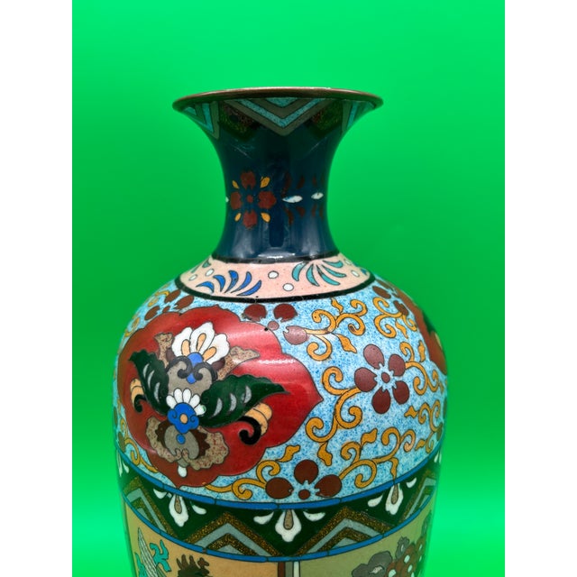 Large Antique Meiji Japanese Cloisonne Dragon Ho-O Phoenix Shield Vase 11.75” For Sale - Image 4 of 11