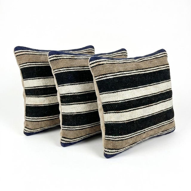 Mid-Century Modern Turkish Oushak Kilim Pillow Cover 16'' X 16'' - Set of Three For Sale - Image 3 of 4