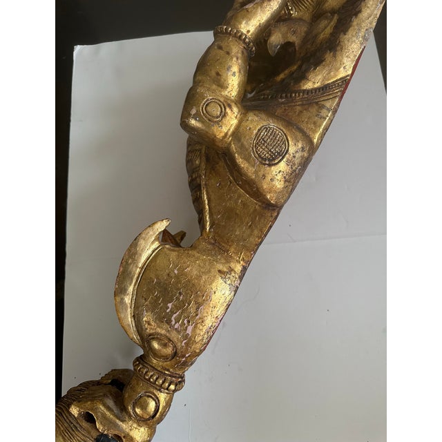 Antique Early 20th Century Yali Gilt Wood South India Indian Simha Lion Statue Wall For Sale - Image 10 of 10