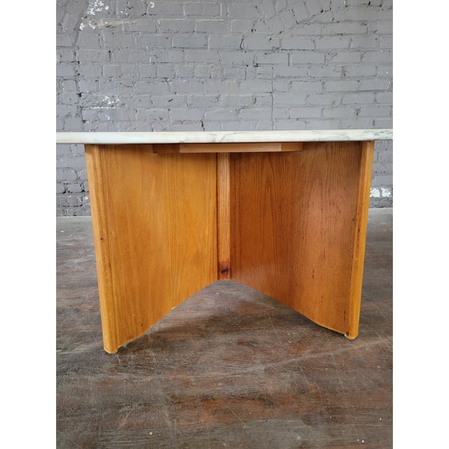 1970s Oak and Calcatta Marble Coffee Side Table, in Manner of Frank Lloyd Wright For Sale In Raleigh - Image 6 of 13
