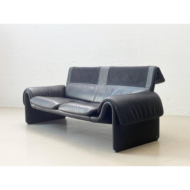Black Leather Model Ds-2011/02 Sofa by de Sede, 1980s For Sale - Image 16 of 17