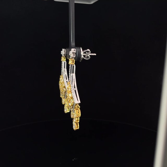 Early 21st Century Avize Earrings - 6.81 Carat Yellow Diamond 18k White Gold- Set of 2 For Sale - Image 5 of 7