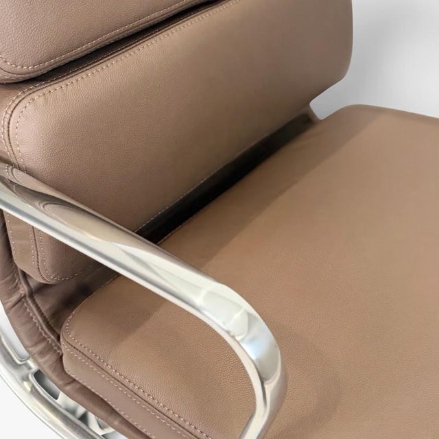 Brown Herman Miller Eames Aluminum Group Soft Pad Management Chair - Espresso Brown Leather For Sale - Image 8 of 10