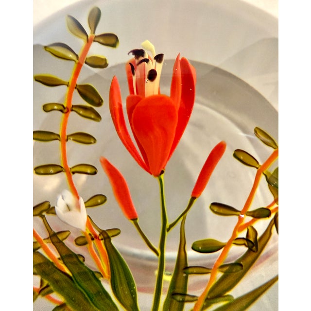 Transparent Paul Stankard “Daylily” Paperweight, 1977 For Sale - Image 8 of 10