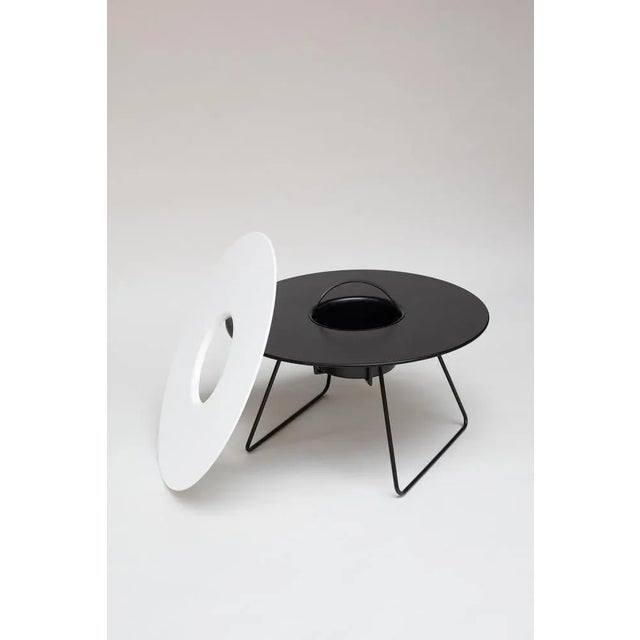 N'ice cocktail table by cools collection materials: steel, paint, aluminium. Dimensions: table: ø 75 x h 42 cm. Bucket:...