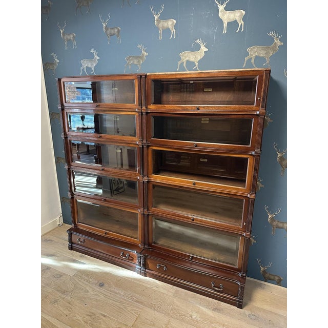 Mahogany Bookcase from Globe Wernicke, 1890s For Sale - Image 15 of 17