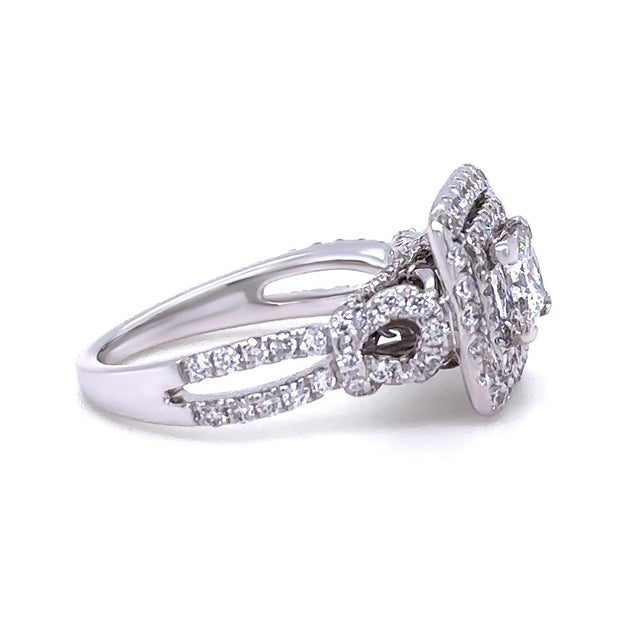 18ct White Gold Princess Cut Diamond Halo Ring, Size 5.25 For Sale - Image 4 of 11