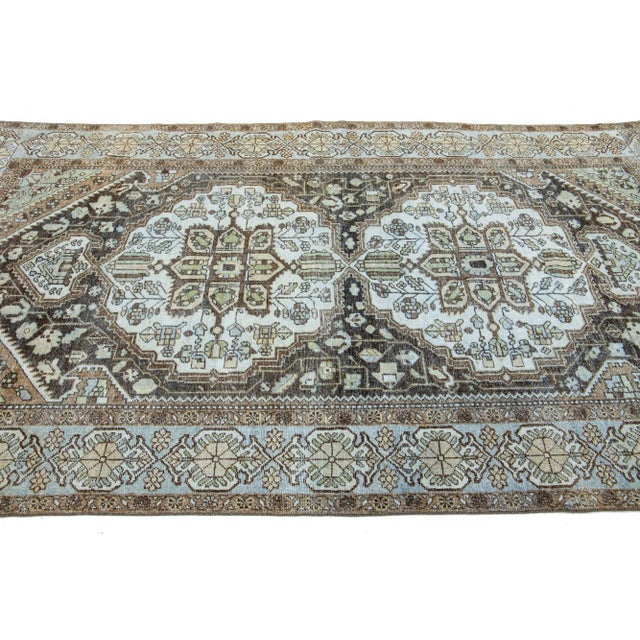 Antique Handmade Mahal Wool Rug With Rosette Design in Brown For Sale In New York - Image 6 of 9