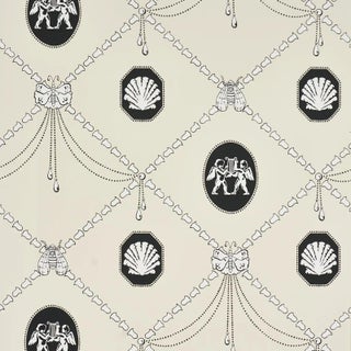 Schumacher x Backdrop Edith Wallpaper In Black & Ivory For Sale