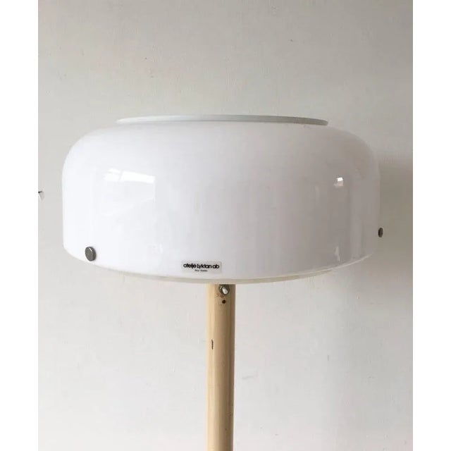 Mid-Century Modern White Floor Lamp by Anders Pehrson, for Ateljé Lyktan, 1970s For Sale - Image 3 of 8