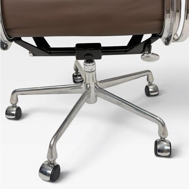 Metal Herman Miller Eames Aluminum Group Soft Pad Management Chair - Espresso Brown Leather For Sale - Image 7 of 10