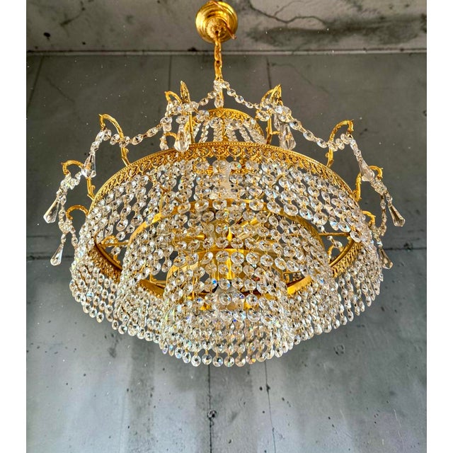 Traditional Vintage Crystal Chandelier, 1930s For Sale - Image 3 of 9