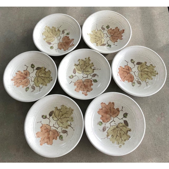 Circa 1959 Metlox PoppyTrail Woodland Gold Stoneware Coupe Bowls – Set of 7 For Sale - Image 17 of 18