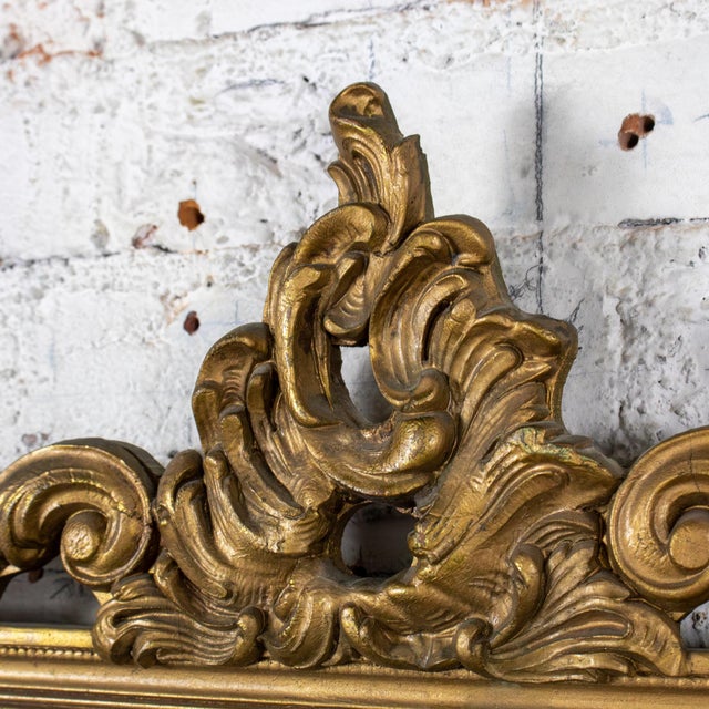 Early to Mid-20th Century Baroque or Rococo Style Wall Mirror With Carved Gilded Ornate Details For Sale - Image 11 of 18