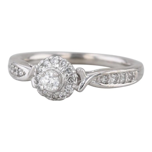 0.28ctw Round Diamond Halo Engagement Ring 950 Palladium Size 7.25 For Sale