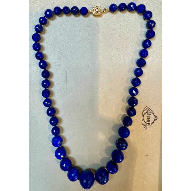 Early 21st Century Vintage Lapis Lazuli Single Strand Necklace with Diamond & 18 Karat Yellow Gold For Sale - Image 5 of 18
