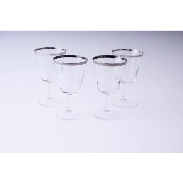 Mid-Century Modern Dorothy Thorpe Silver Rim Wine Glass, Set of 4 For Sale - Image 3 of 4