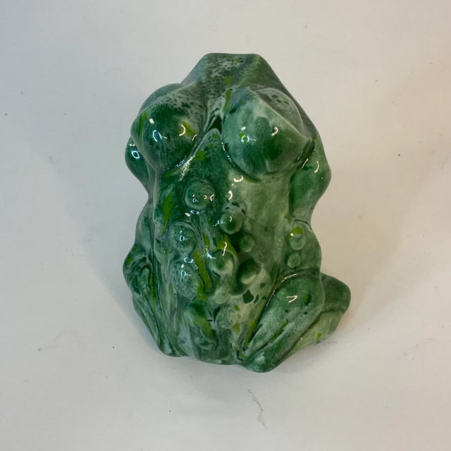 Dark Green Mid-Century Americana Folk Art Ceramic Frog Ashtray, Artist Initialed For Sale - Image 8 of 12