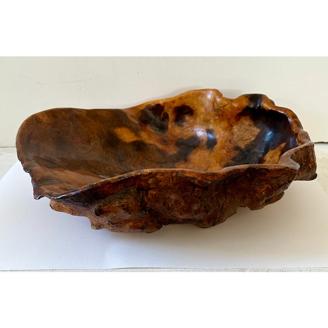 Amazing vintage carved burl wood bowl made by wood artisan Frank Treuting (1921-2003). Large in size.17” x 15” and...